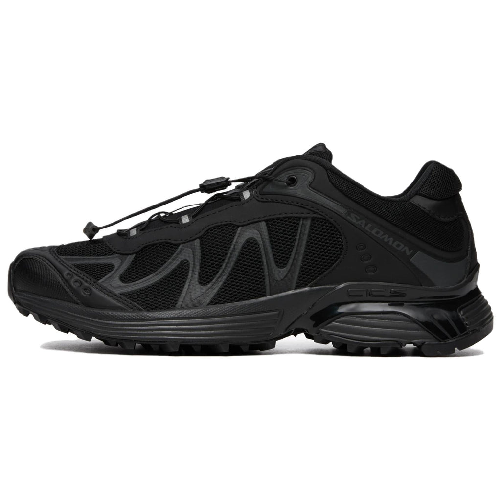 Salomon XT-Whisper – All-Black Sneakers
