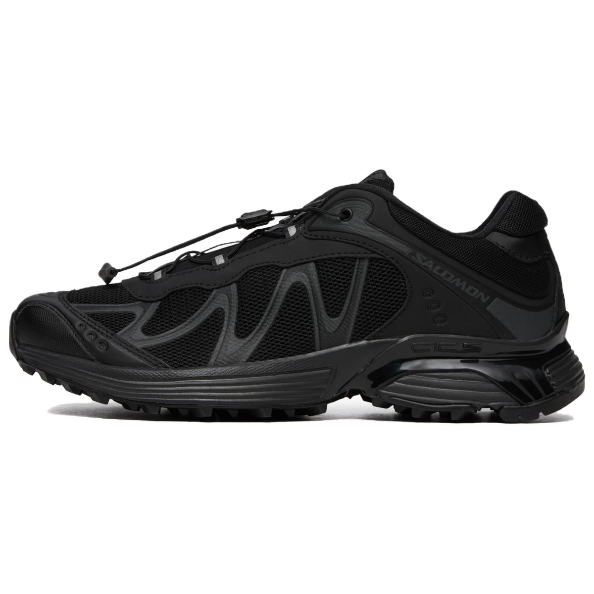 Salomon XT-Whisper – All-Black Sneakers