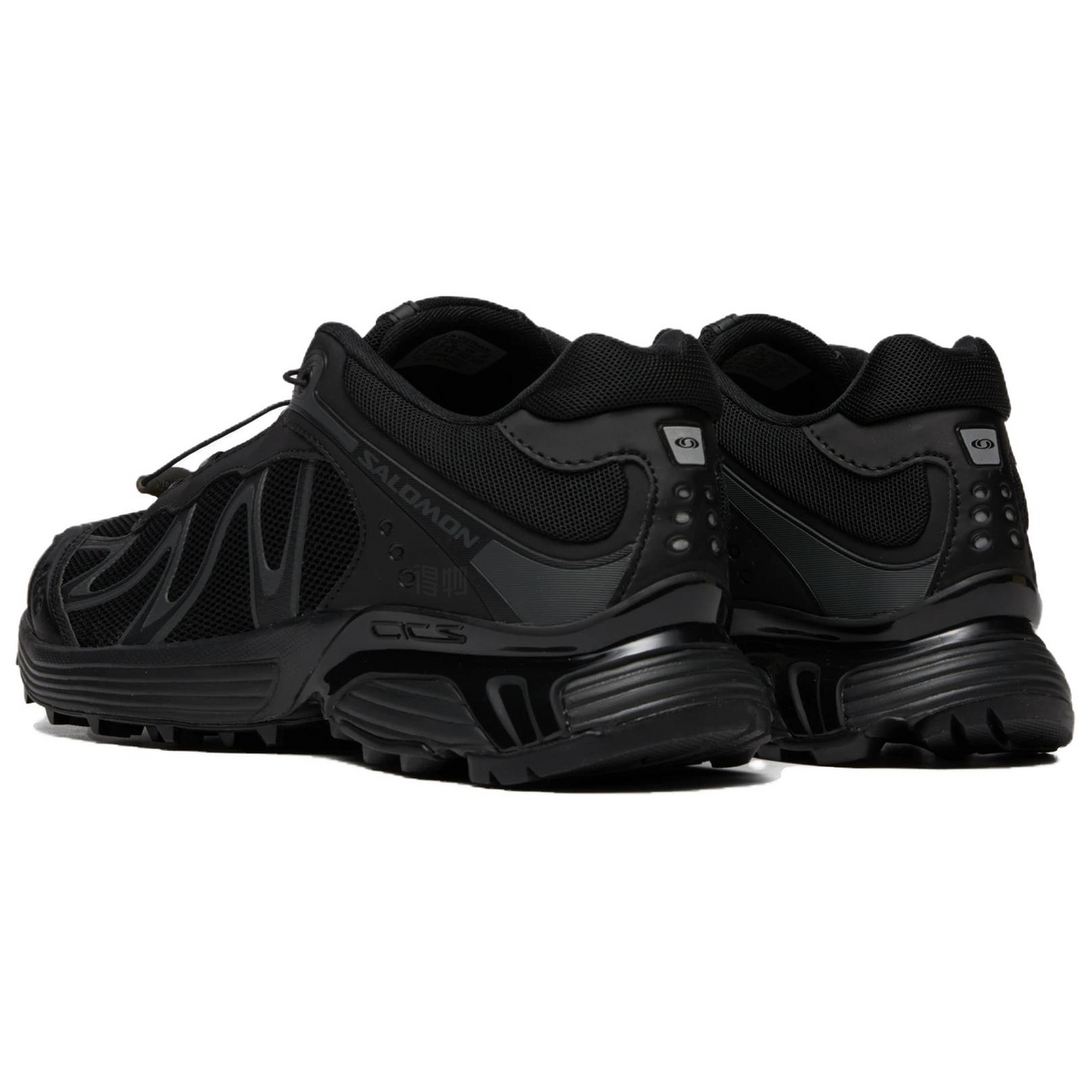 Salomon XT-Whisper – All-Black Sneakers