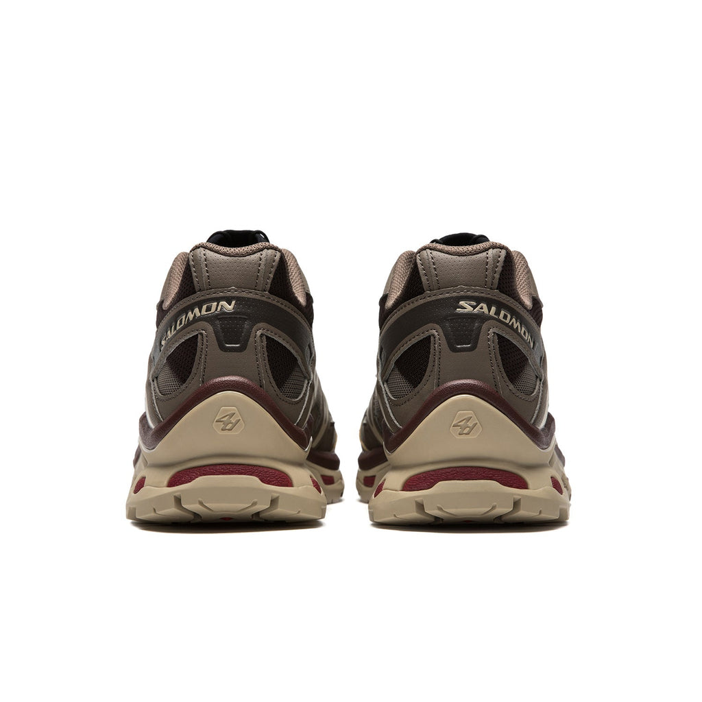 Salomon XT-Quest – Brown / Taupe Sneakers