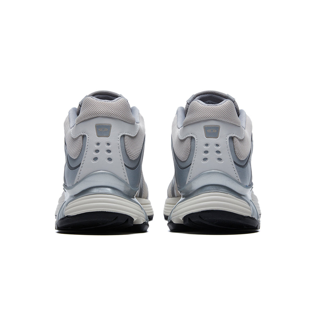 Salomon XT-Whisper – Silver Grey / Black Sneakers