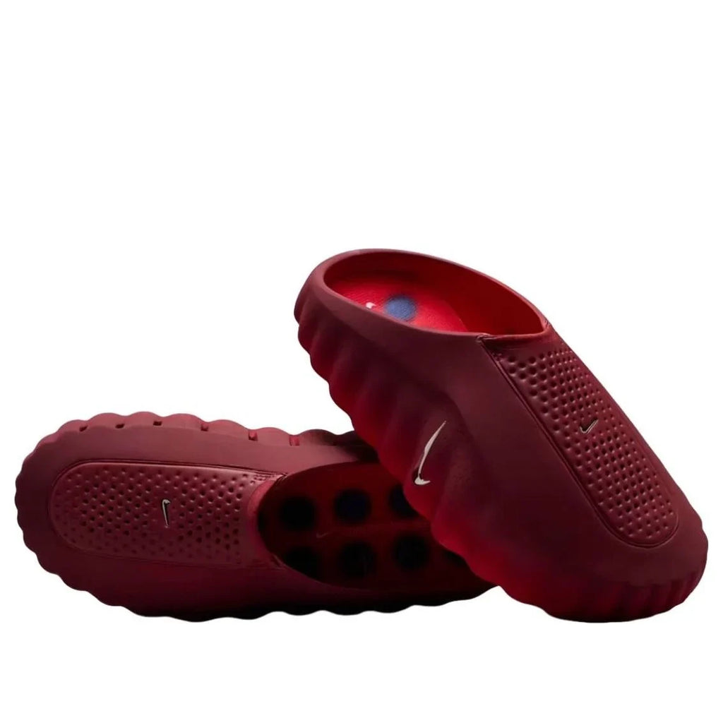 Nike Slip-On Mules – Burgundy / Red