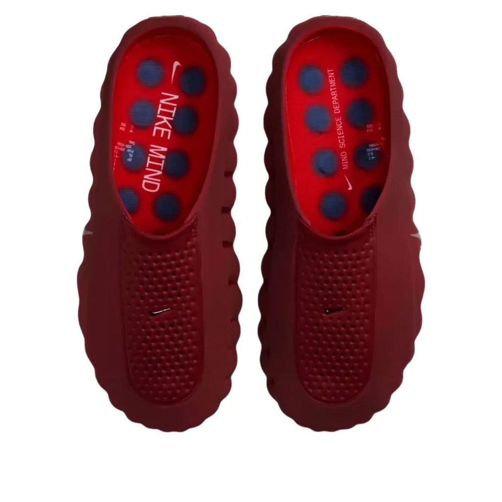 Nike Slip-On Mules – Burgundy / Red