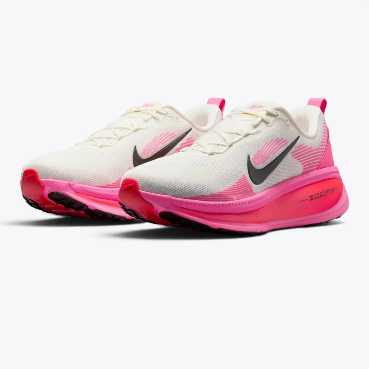 Nike Vomero 18 Running Shoes – Sail / Hyper Pink IB7315-100