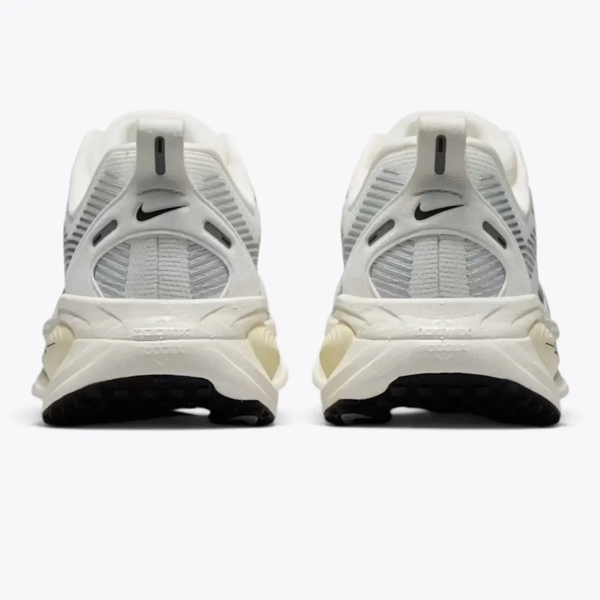 Nike Vomero 18 Running Shoes – Summit White / Coconut Milk HM6804-101