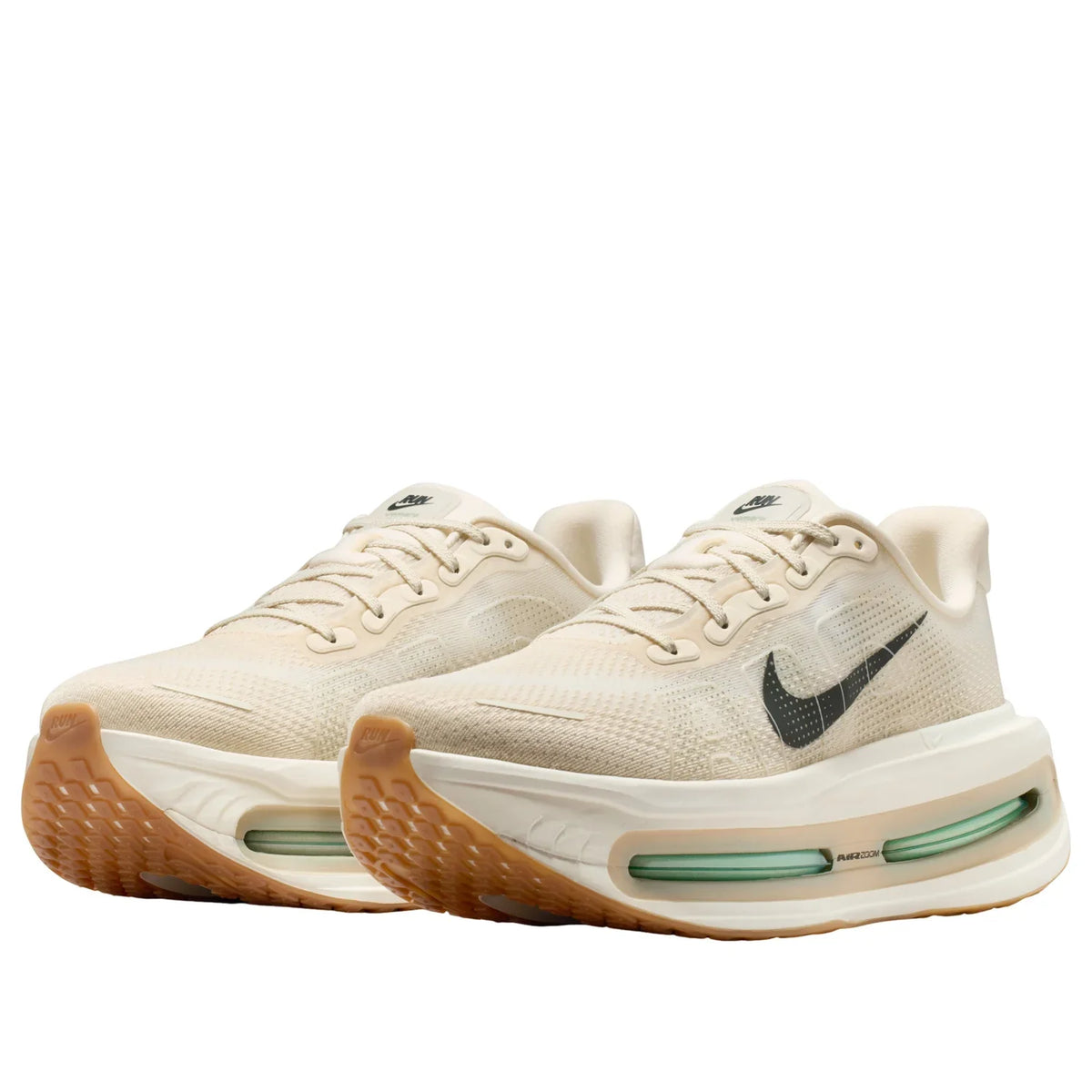 Nike Vomero Premium – Ivory / Beige Running Shoes