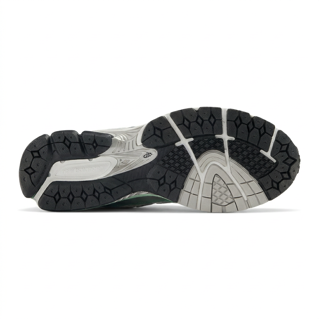 New Balance 1906R Cream - Green - Silver